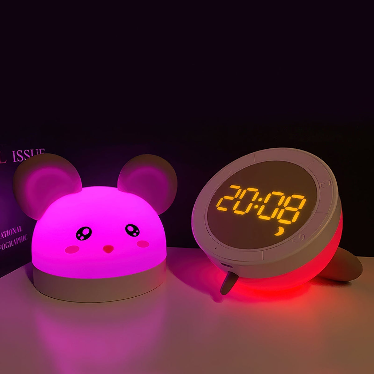 Cat Mouse Clock Night Light