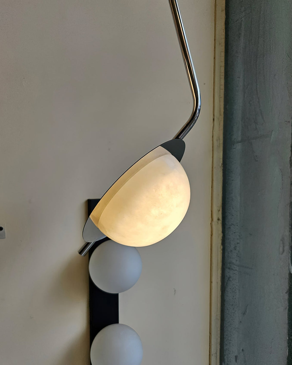 Chic Luminance Pendant Light