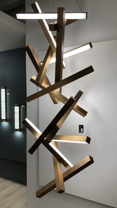 Modern Vertical Geometric Aluminum Chandelier for Staircase / foyer / high-Ceiling