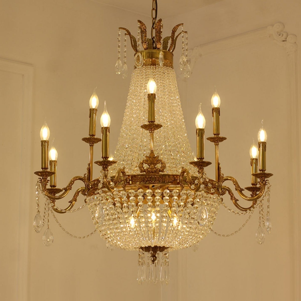 Empire Style Round Brass and K9 Crystal Chandelier with Decorative Finish for Foyer Living Room Dining Room