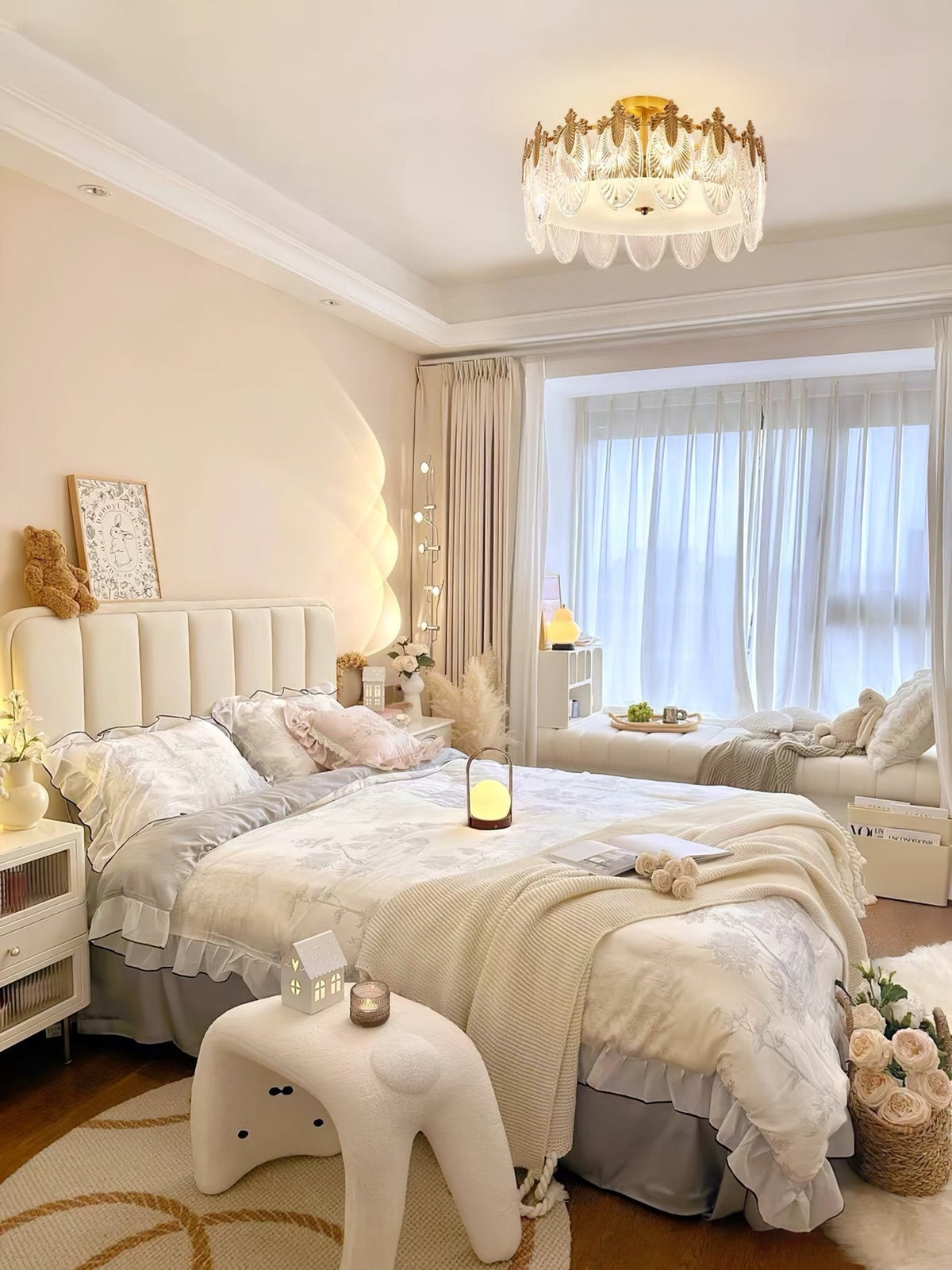 Decorative Pattern Glass Round Chandelier