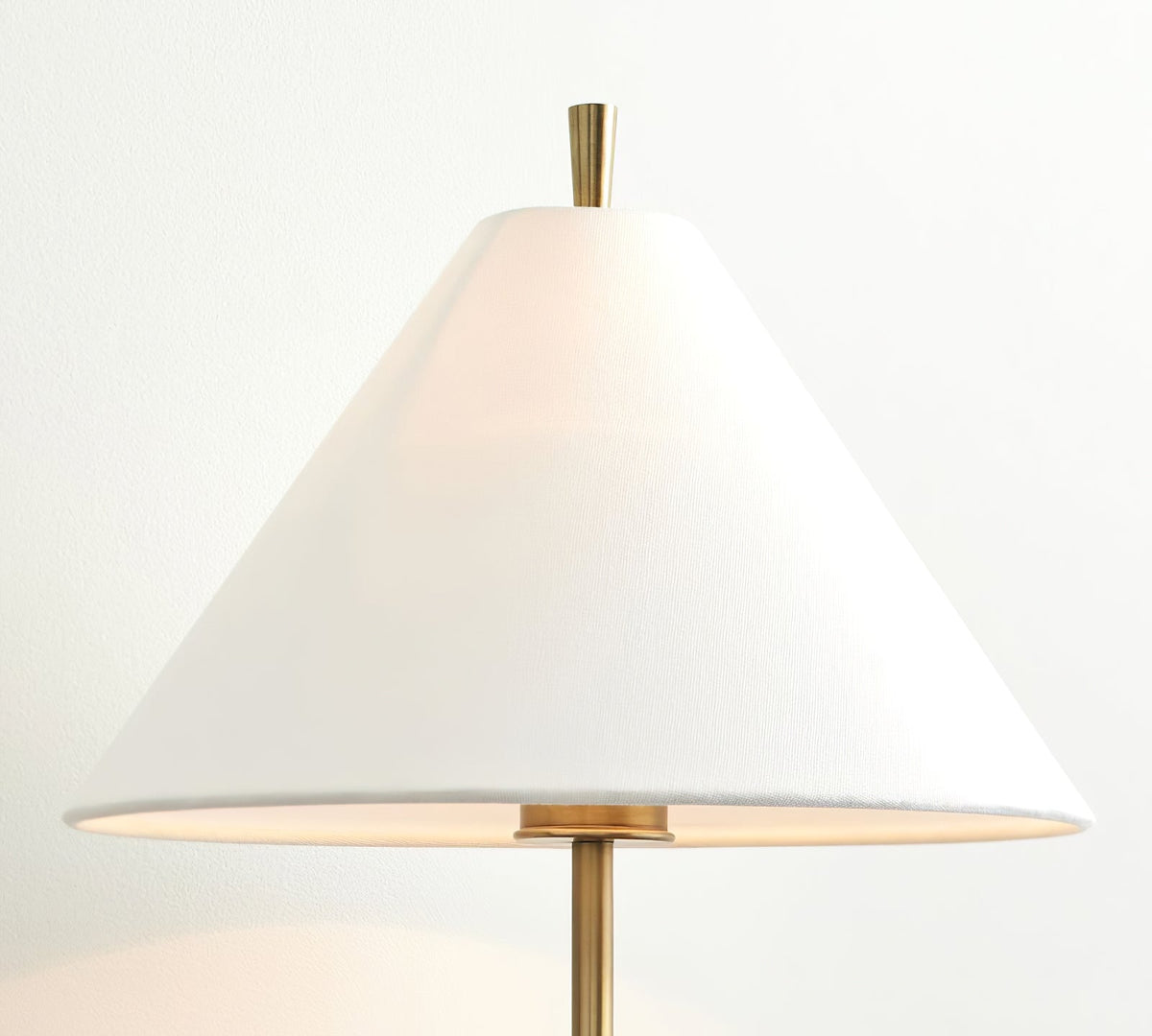 Ellis Wall Light