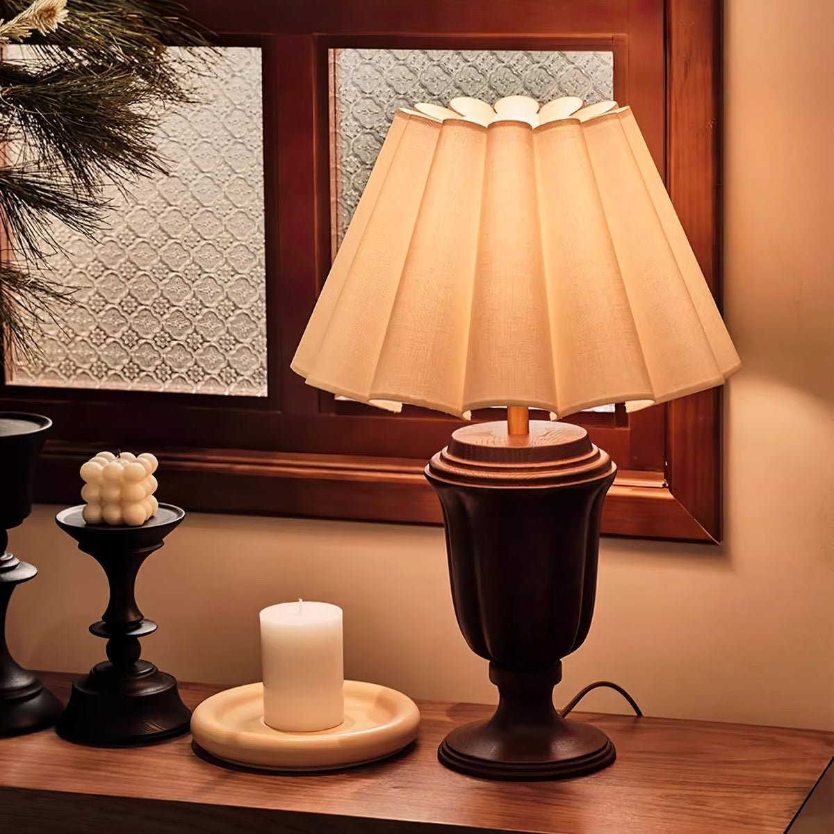 Florence Tulip Table Lamp