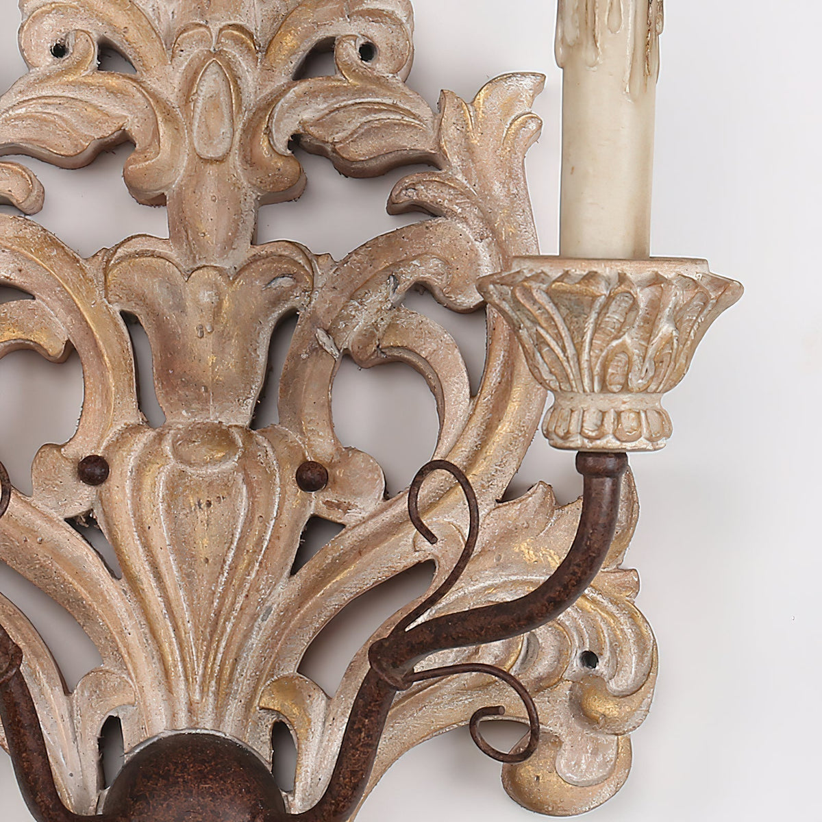 Florentine Wood Wall Lamp