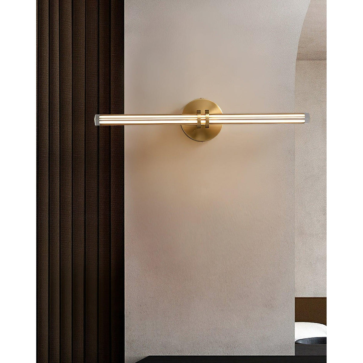 Horizon Wall Lamp