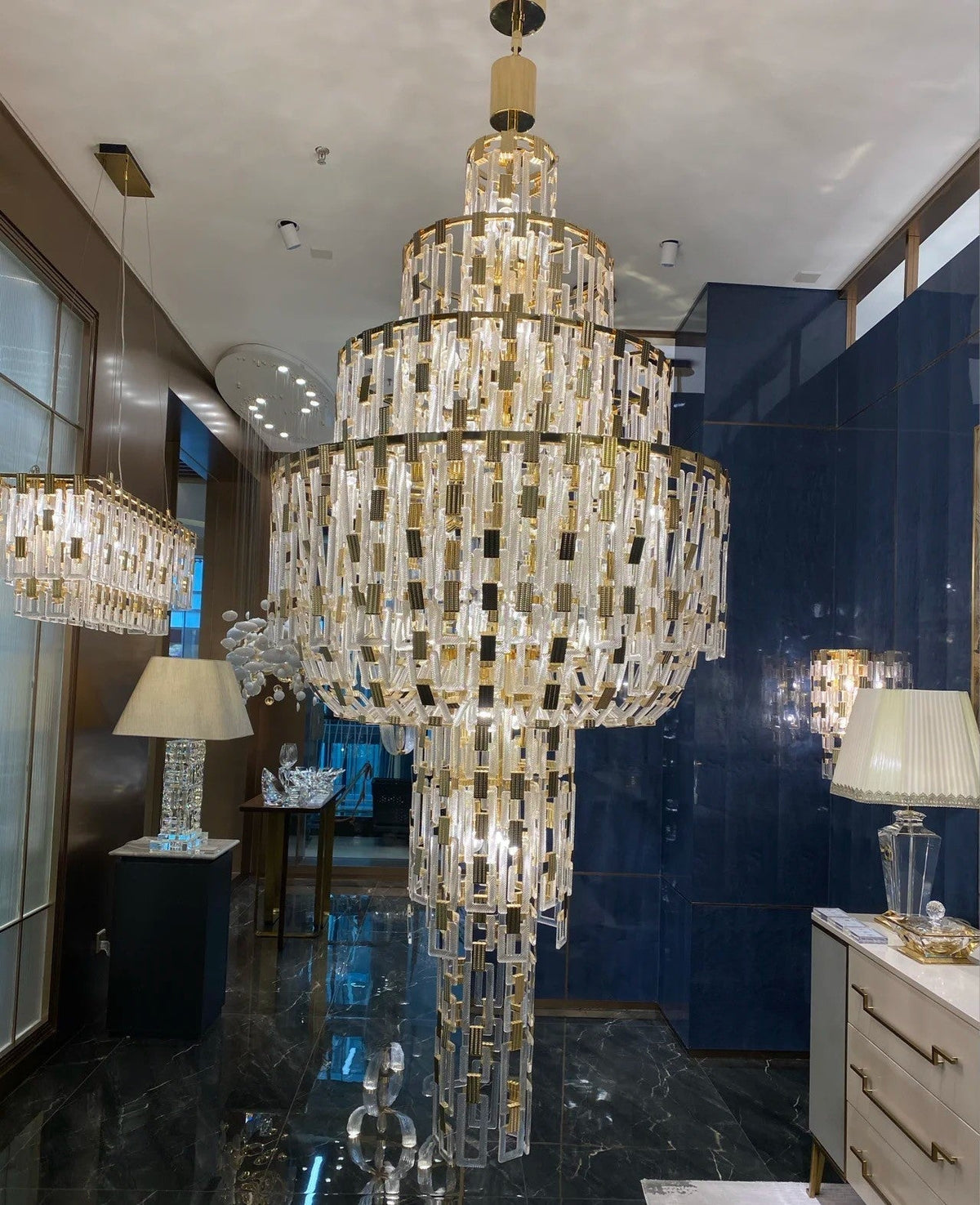 Luxury Multi-Tiered Crystal Glass Buckles Chandelier for High-Ceiling
