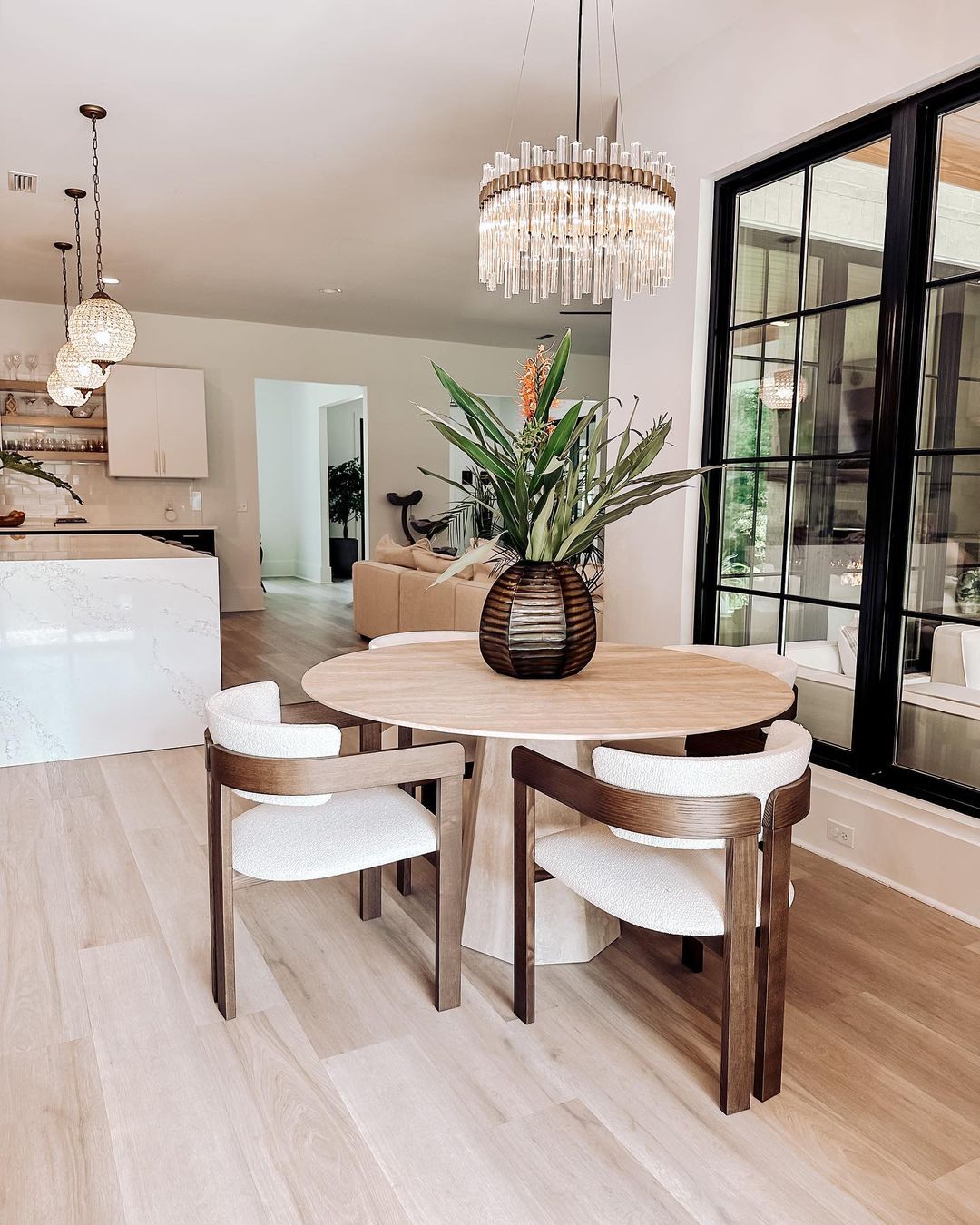 Modern Round Glass Rods Chandelier for Living / dining Room / bedroom