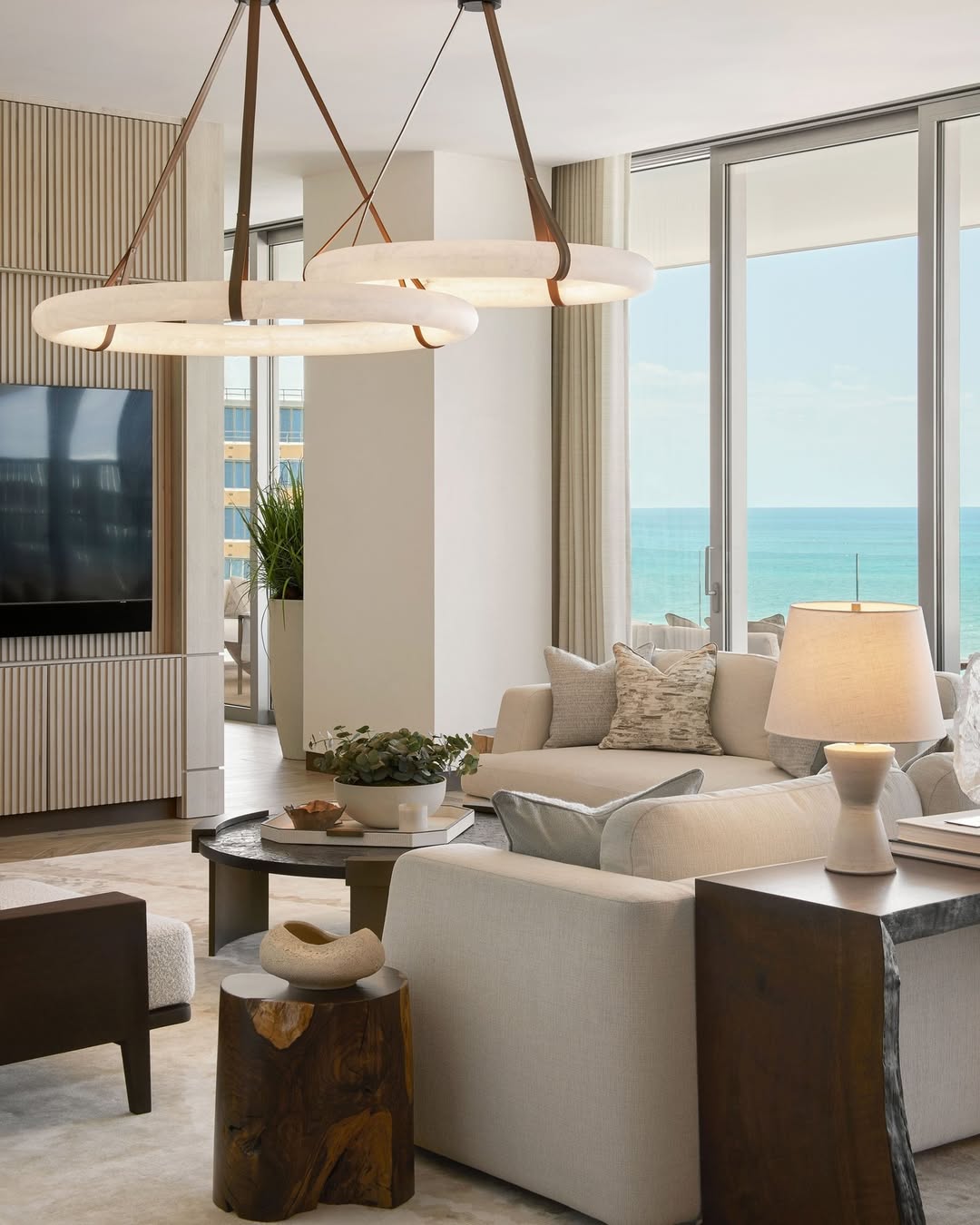 Modern Round Alabaster Chandelier for Living Room / bedroom