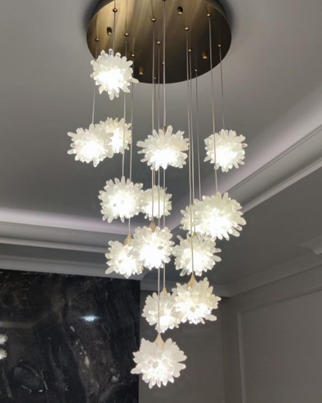 Luxury Floating Crystal Rock Chandelier for Staircase / foyer