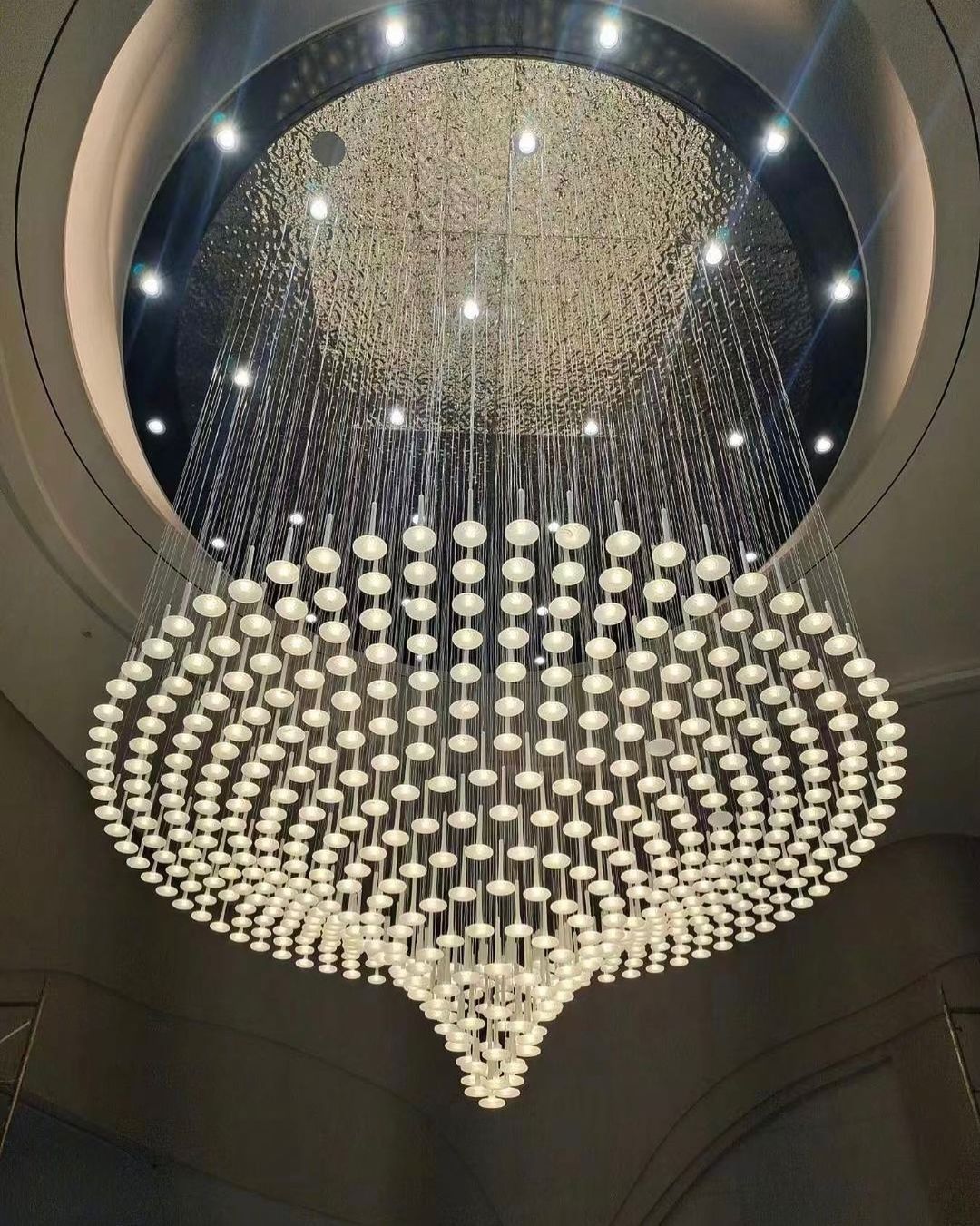Modern Floating Hat Chandelier for High-Ceiling
