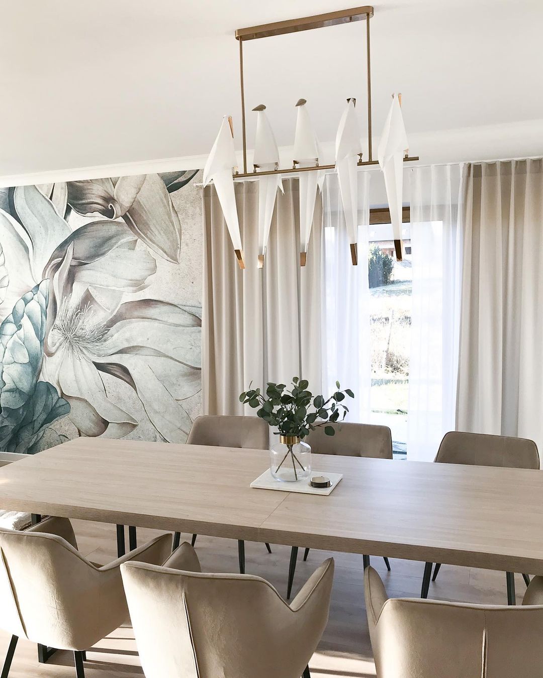 Modern Sitting Birds Pendant Light for Dining / living Room / staircase / foyer