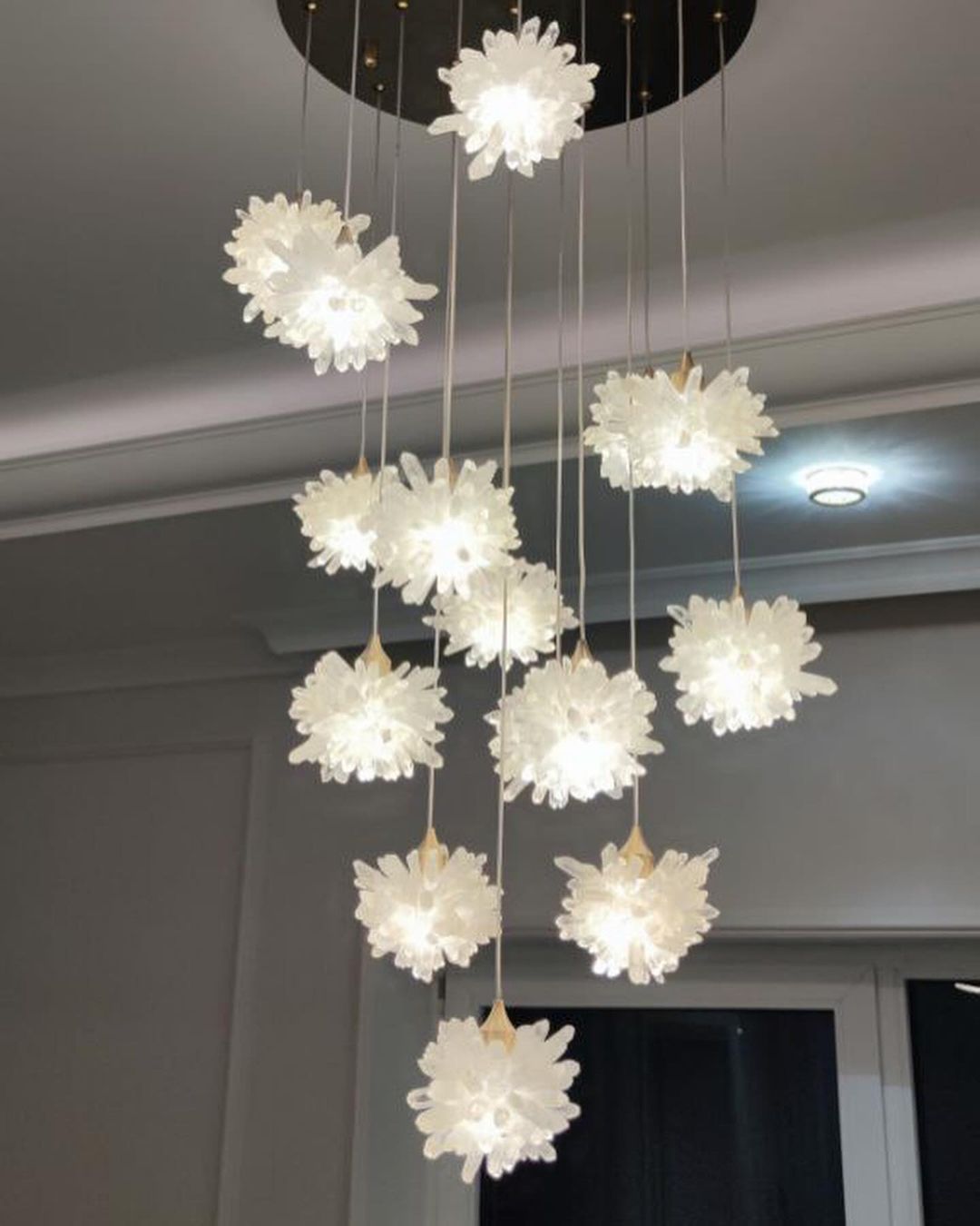 Luxury Floating Crystal Rock Chandelier for Staircase / foyer