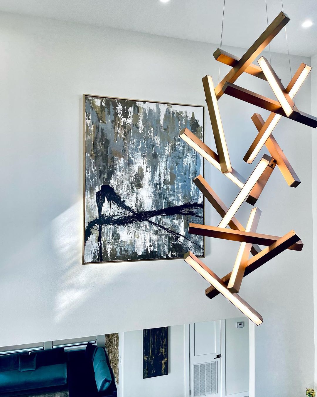 Modern Vertical Geometric Aluminum Chandelier for Staircase / foyer / high-Ceiling