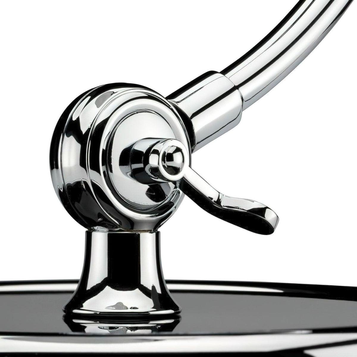 Luxus Table Lamp 11.2 Inch