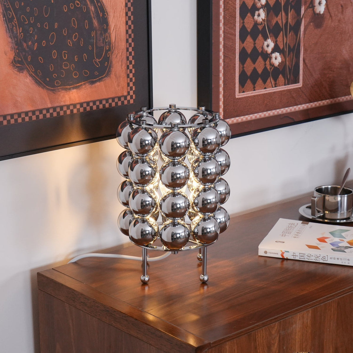 Kare Table Lamp