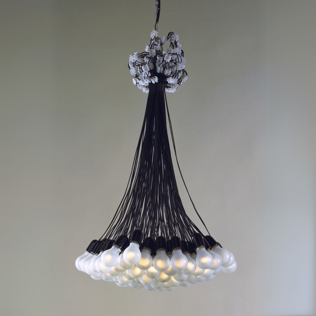 Modern Flower Bouquet-Inspired 85-Light Chandelier