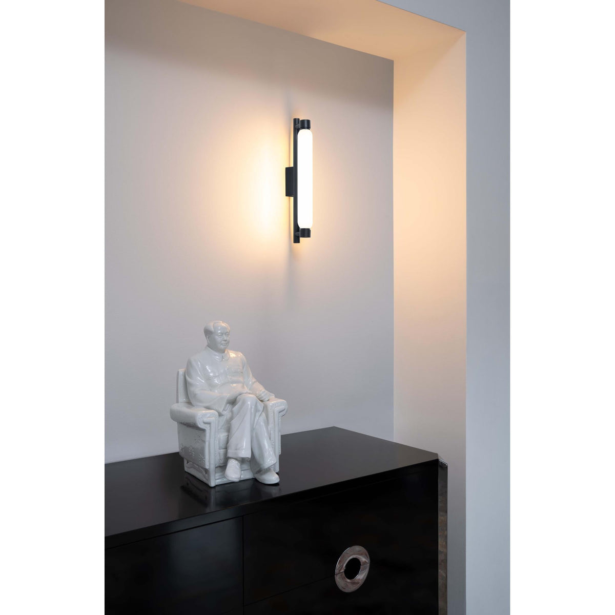 La Roche Wall Lamp