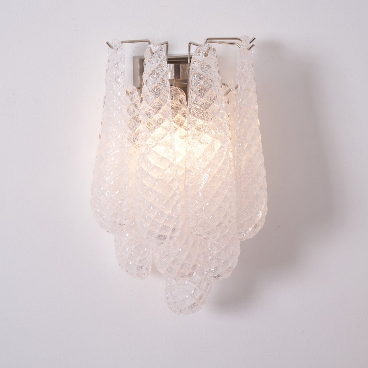 Lagoon Bloom Wall Lamp