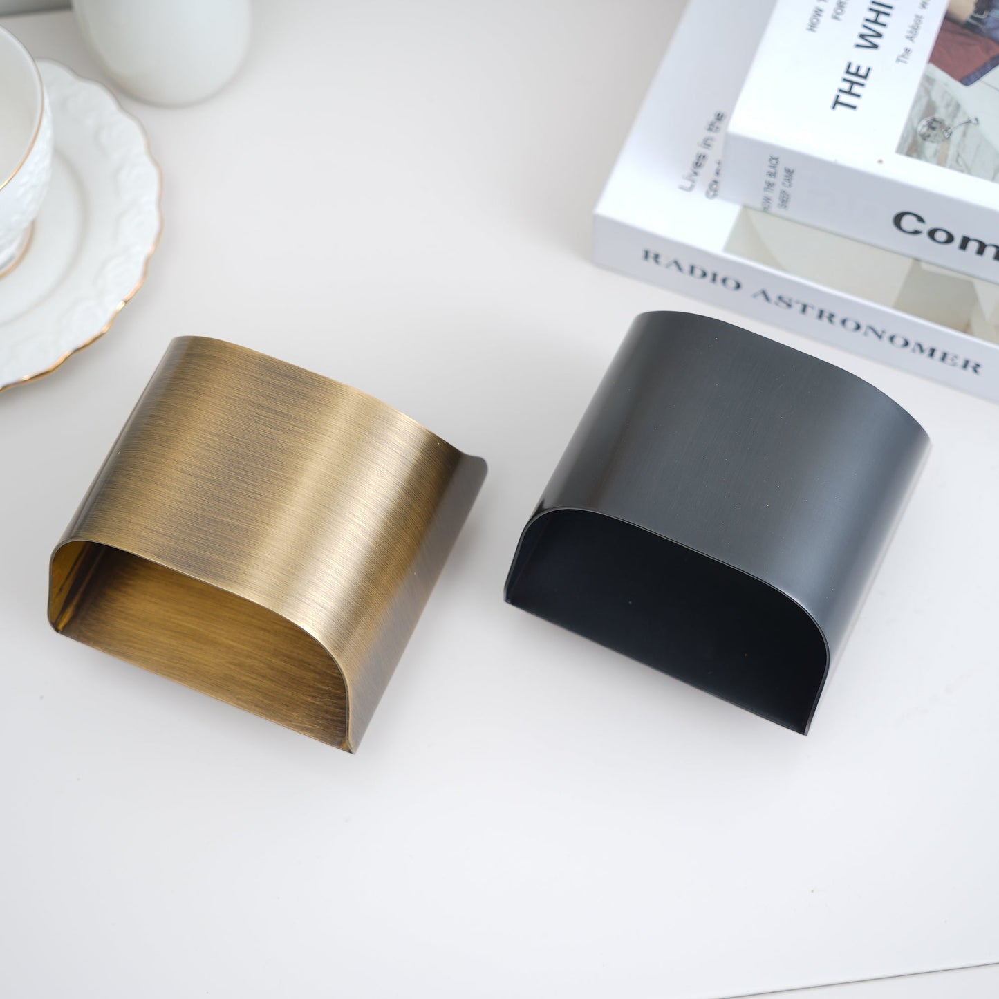 Leclerc Modern Brass Wall Light