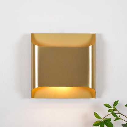 Leclerc Modern Brass Wall Light