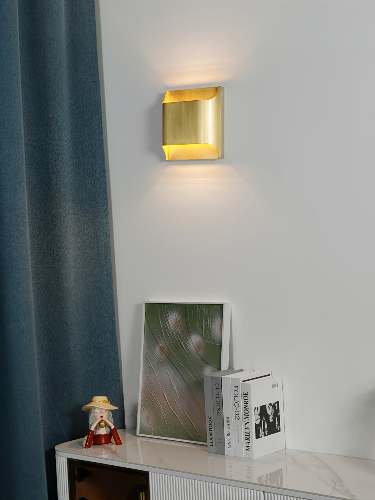 Leclerc Modern Brass Wall Light