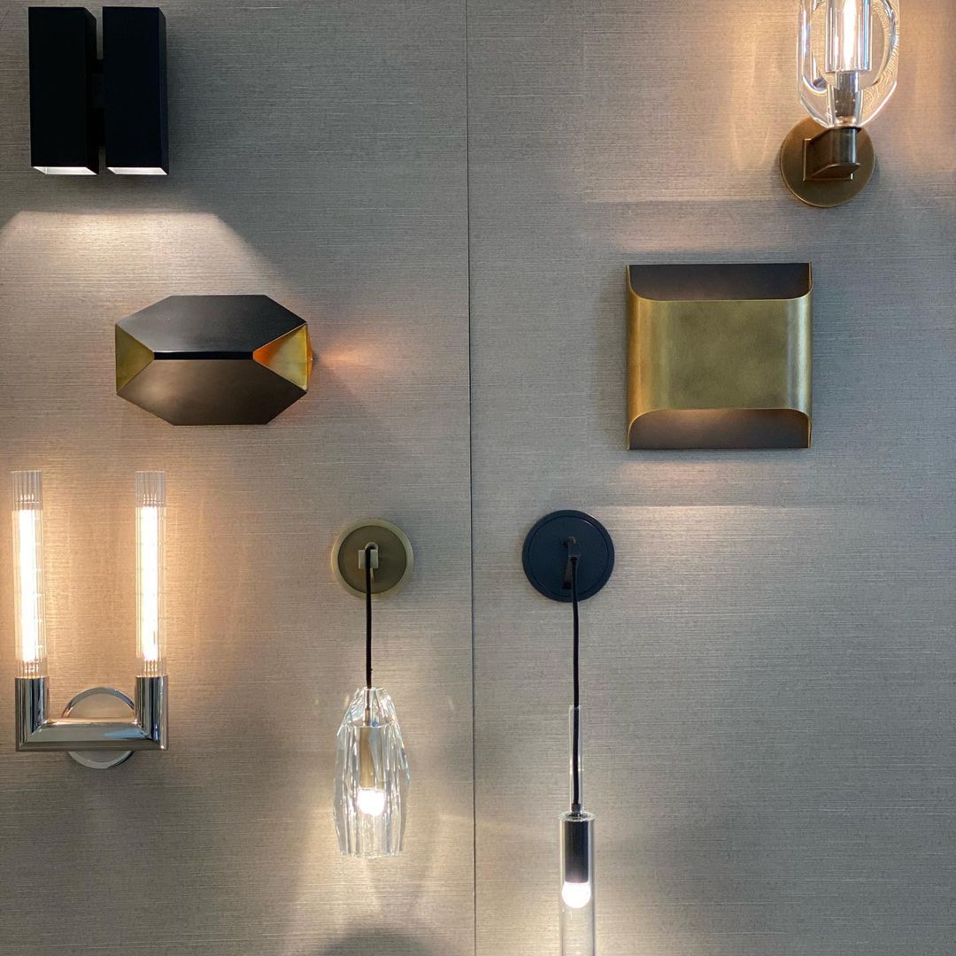 Leclerc Modern Brass Wall Light