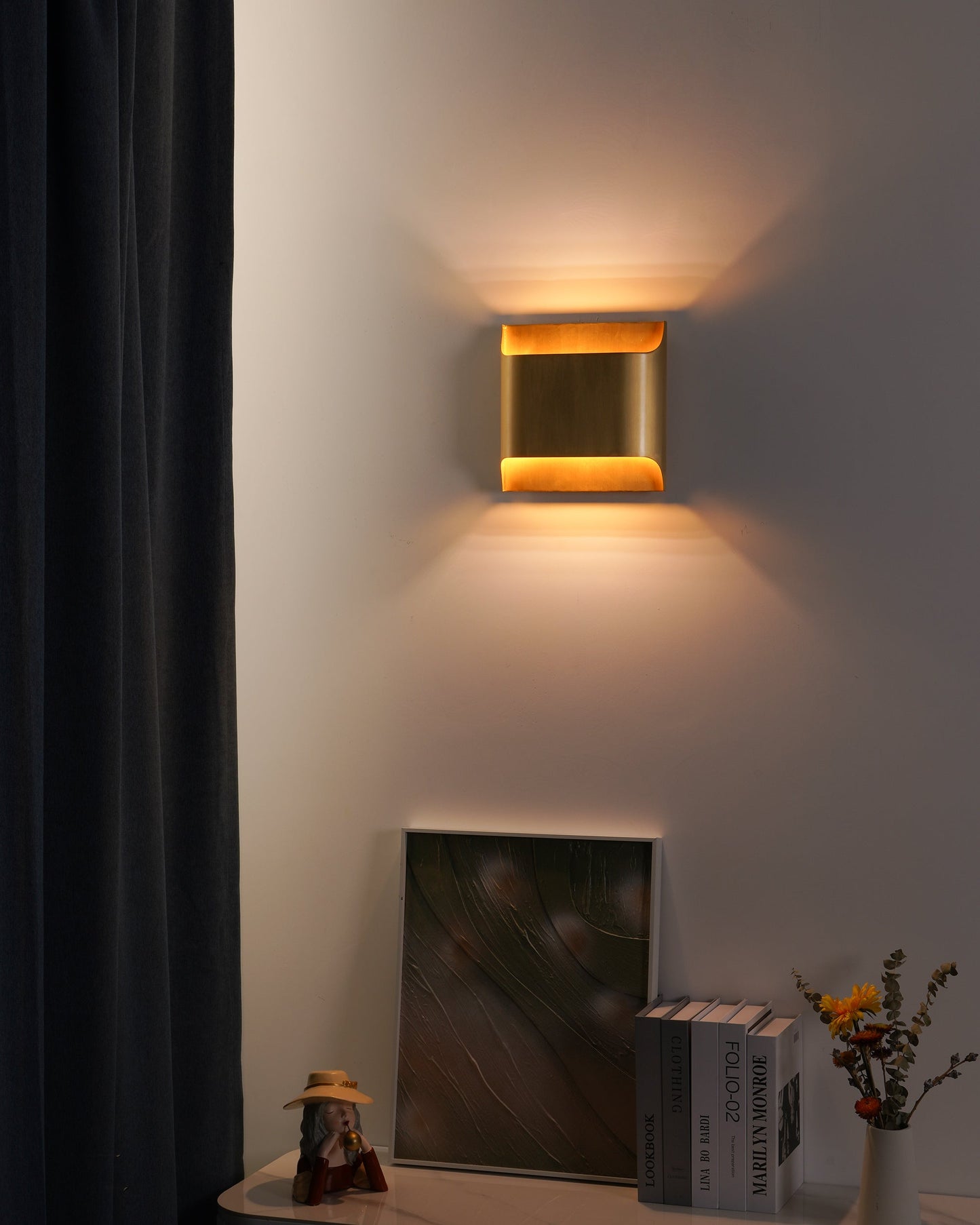 Leclerc Modern Brass Wall Light