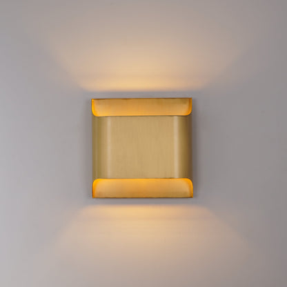 Leclerc Modern Brass Wall Light