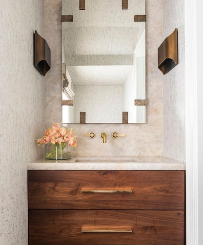 Leclerc Modern Brass Wall Light