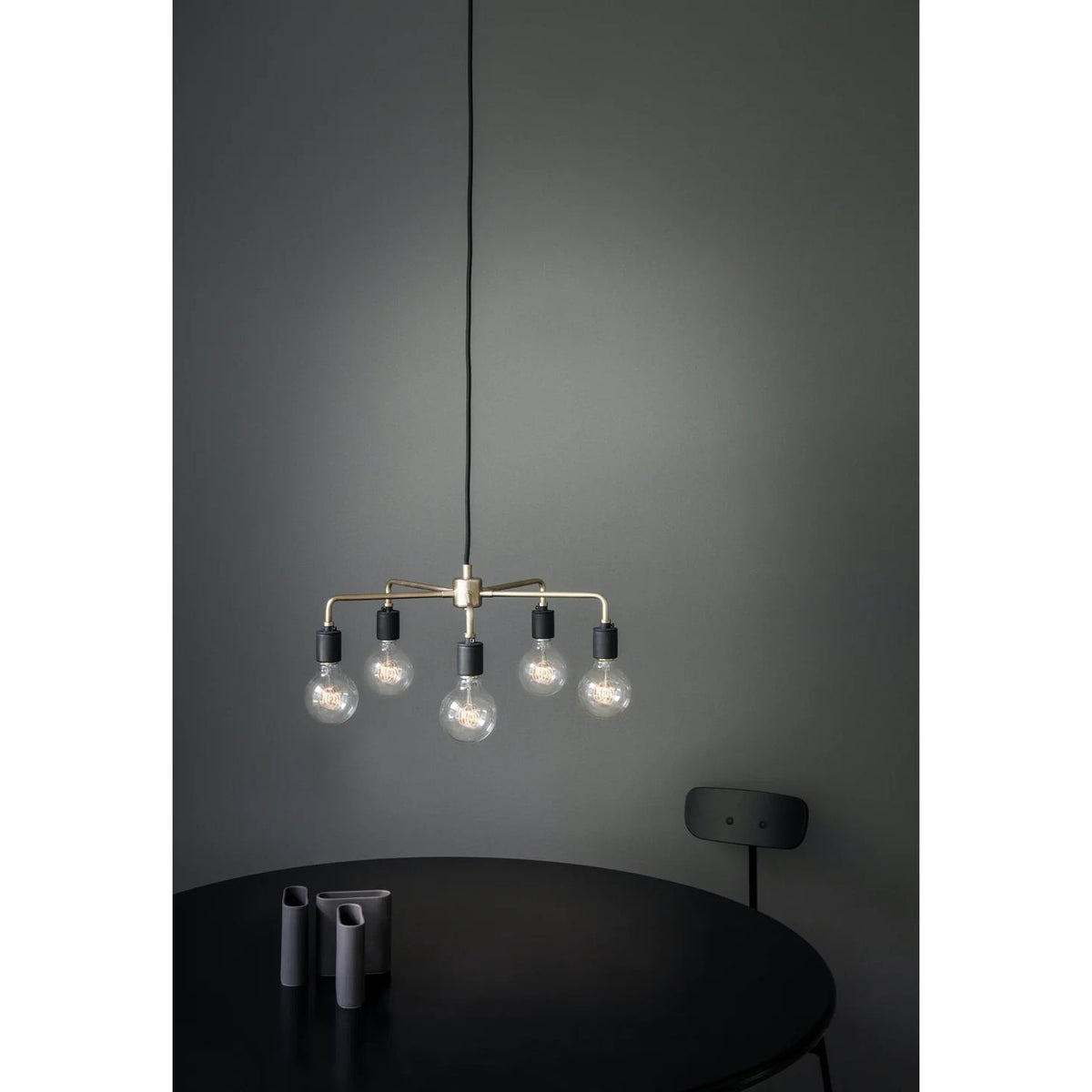 Leonard Chandelier