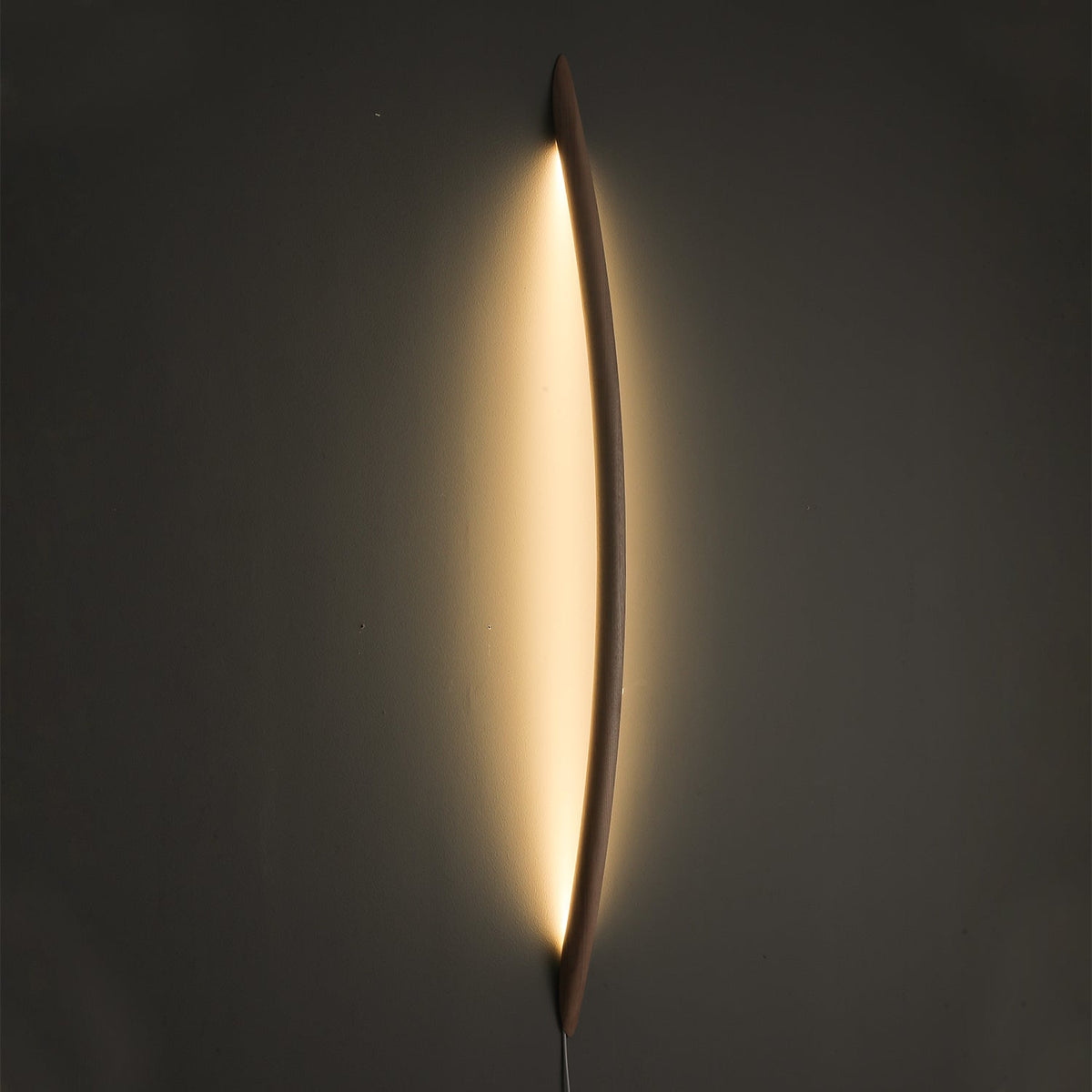 Linea Wood Wall Light