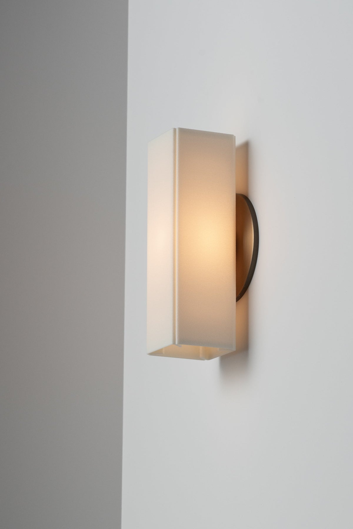 Loir Wall Lamp