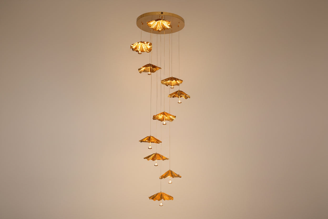 Livra Leaf Chandelier - Manohaus