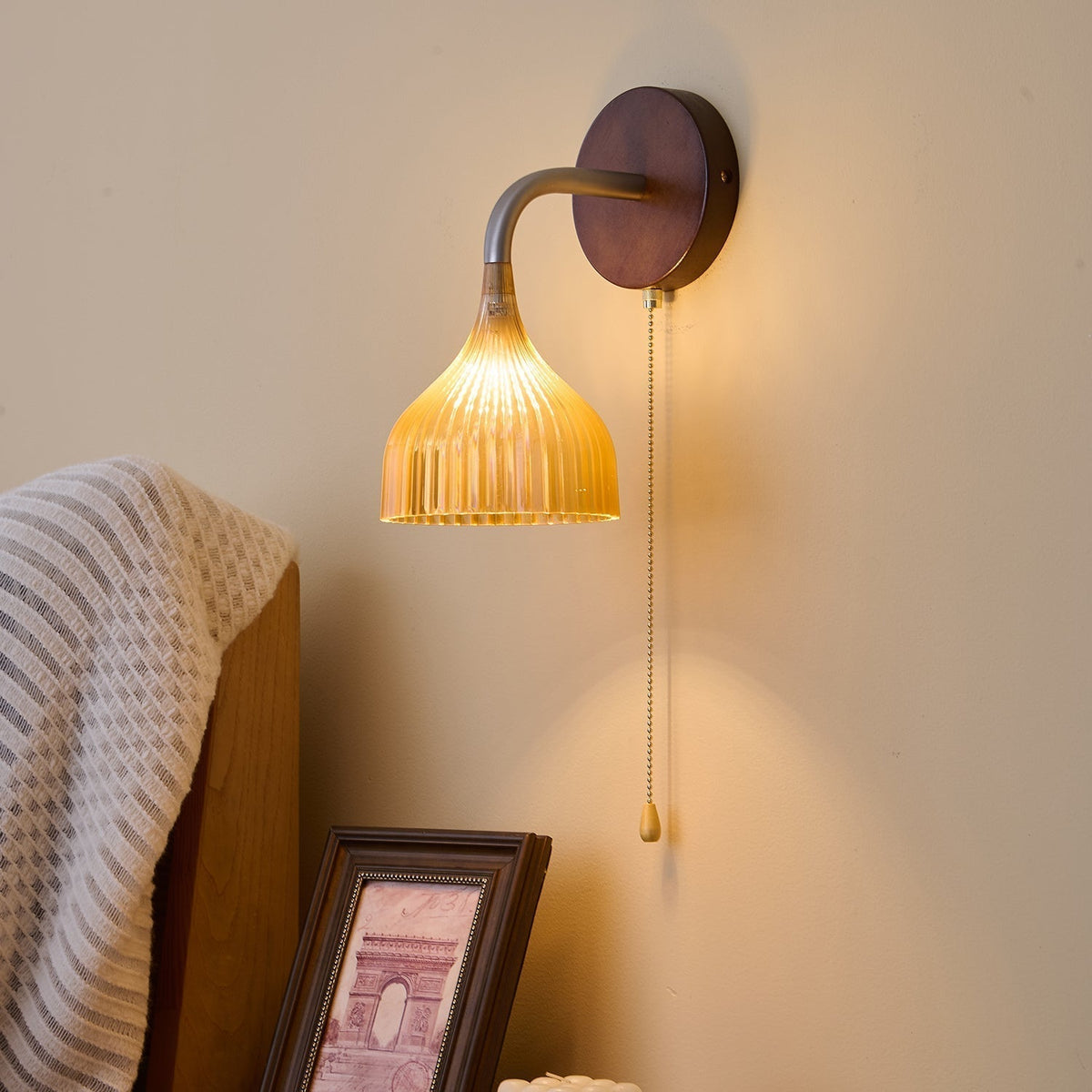 Lucina Wall Lamp