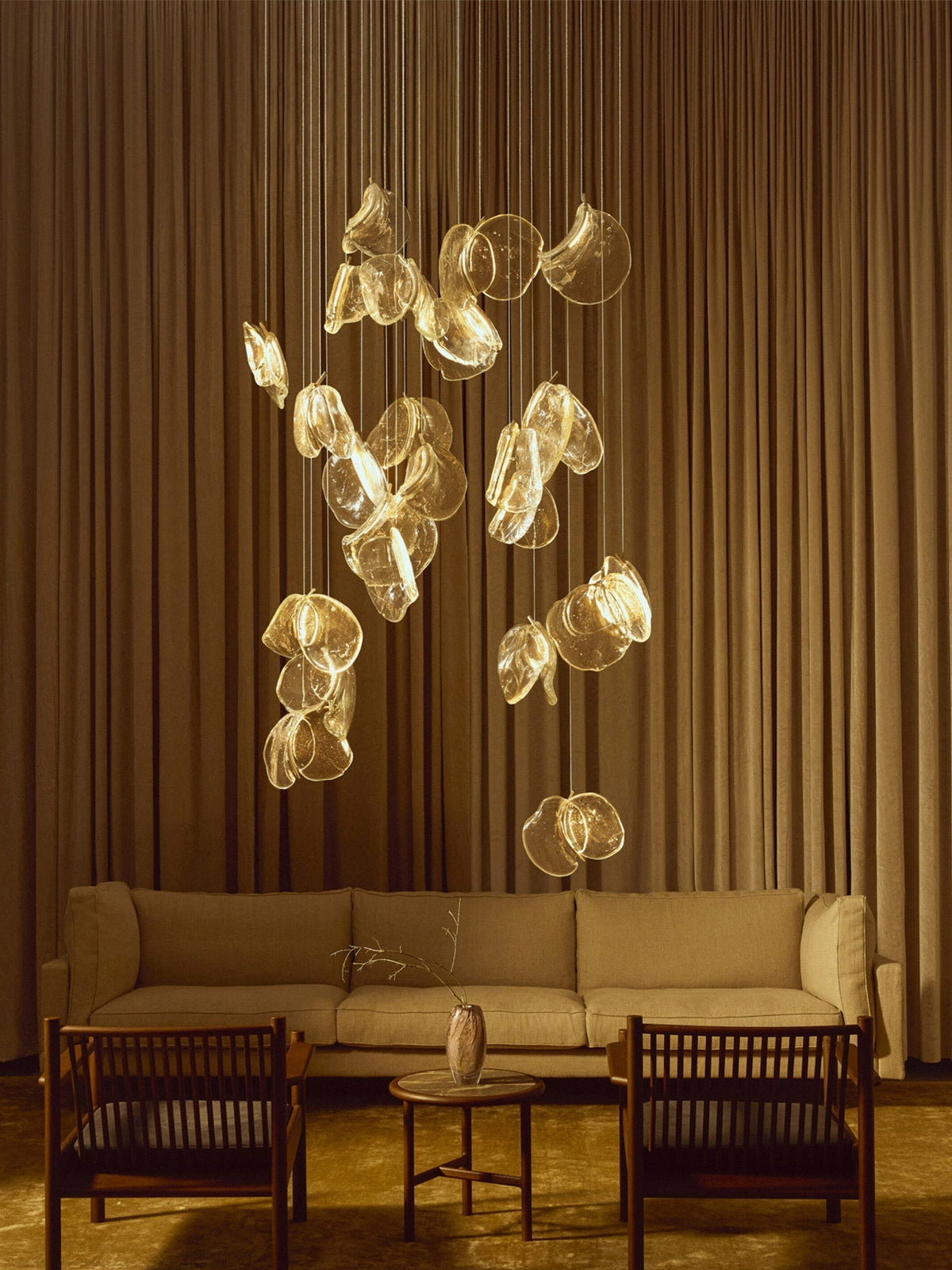 Luminous Glass Petals Pendant Lamp