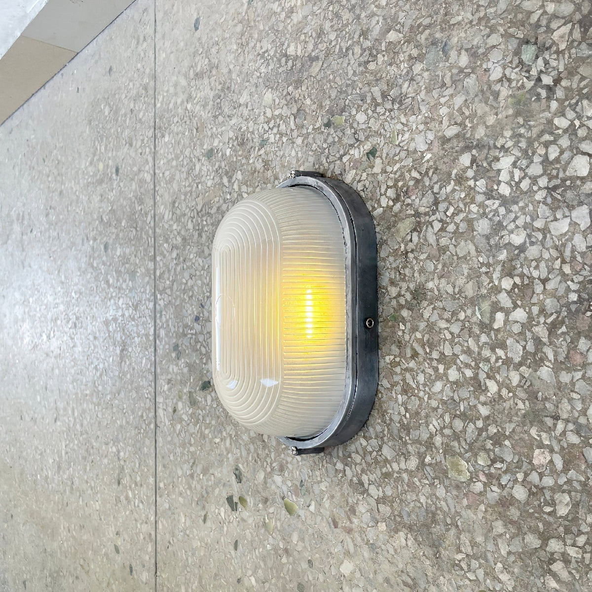 Lutec Echo Sconce