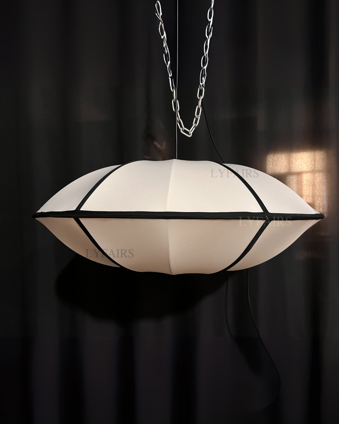 Modern Ufo White Lampshade Chandelier