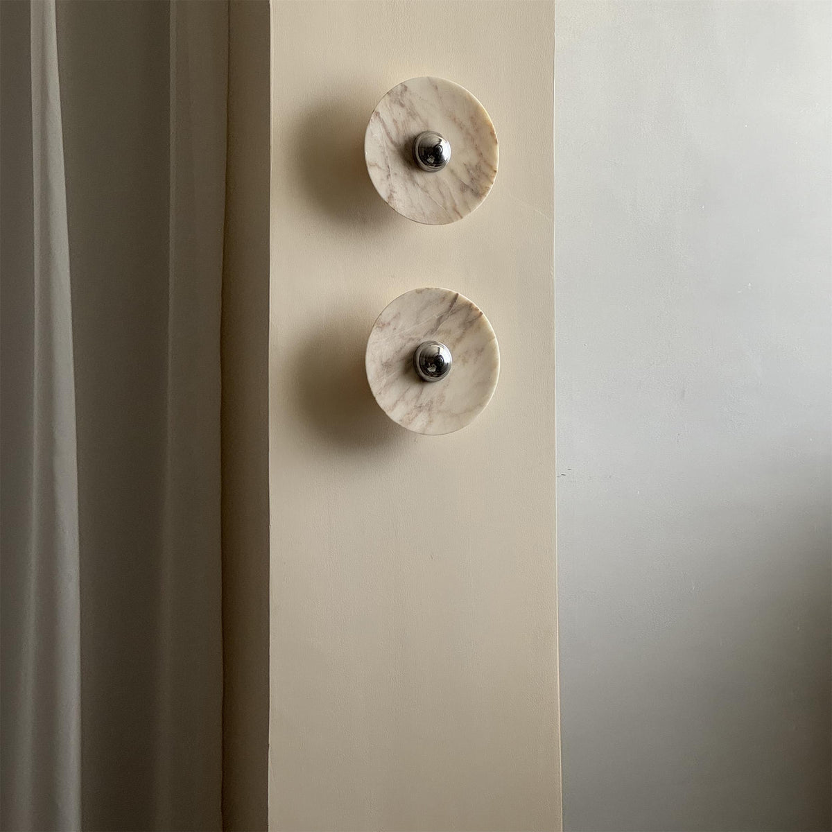 Calacatta Marble Wall Lamp