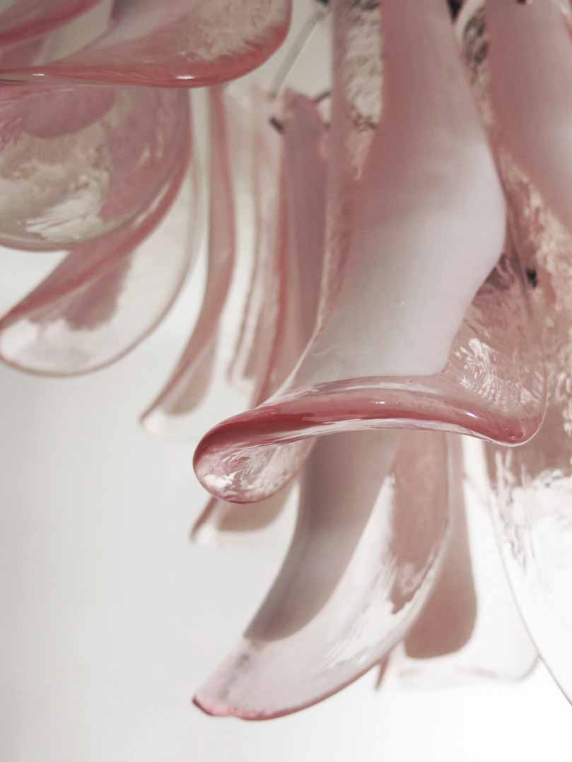 Murano Glass Chandelier – 26 Petals – Pink