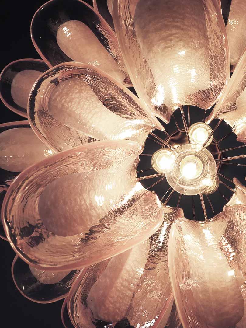 Murano Glass Chandelier – 26 Petals – Pink
