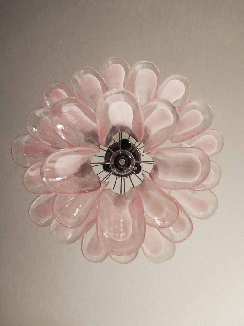 Murano Glass Chandelier – 26 Petals – Pink