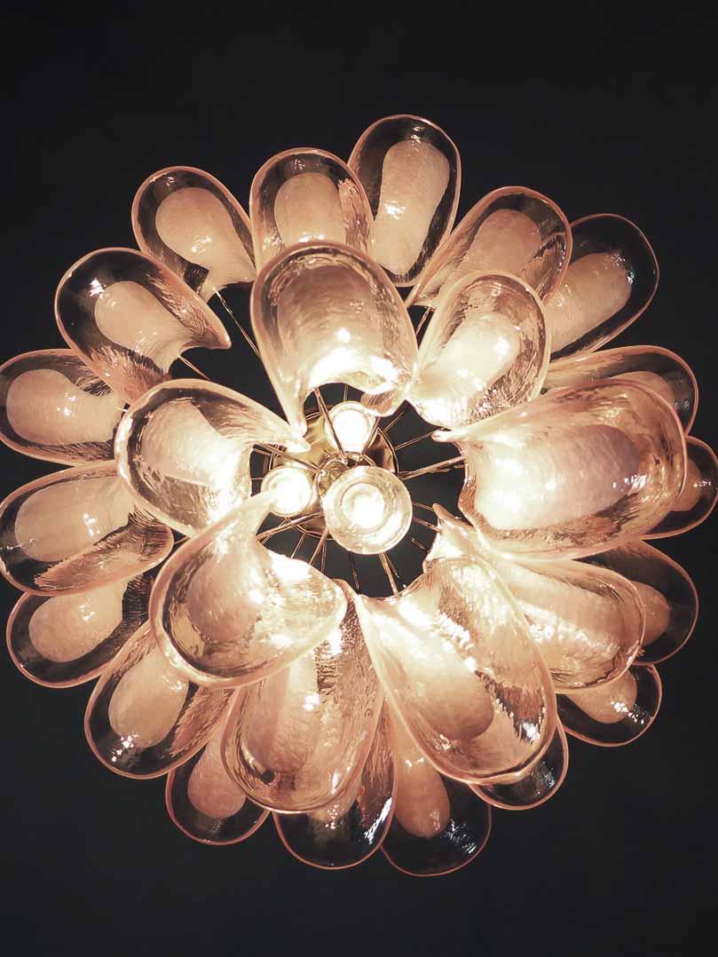 Murano Glass Chandelier – 26 Petals – Pink