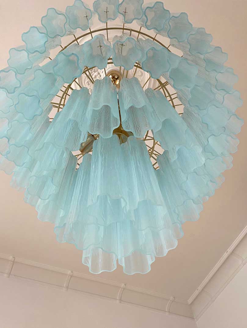 Murano Glass Chandelier – 78 Tubes – Opal