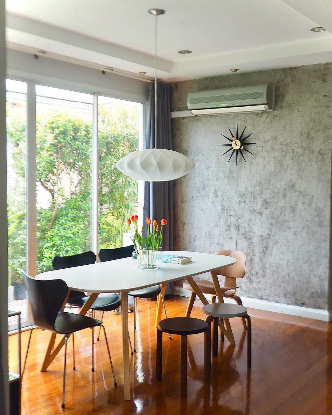 Modern Irregular Bubble Pendant Lamp with Polymer Finish and Steel Structure
