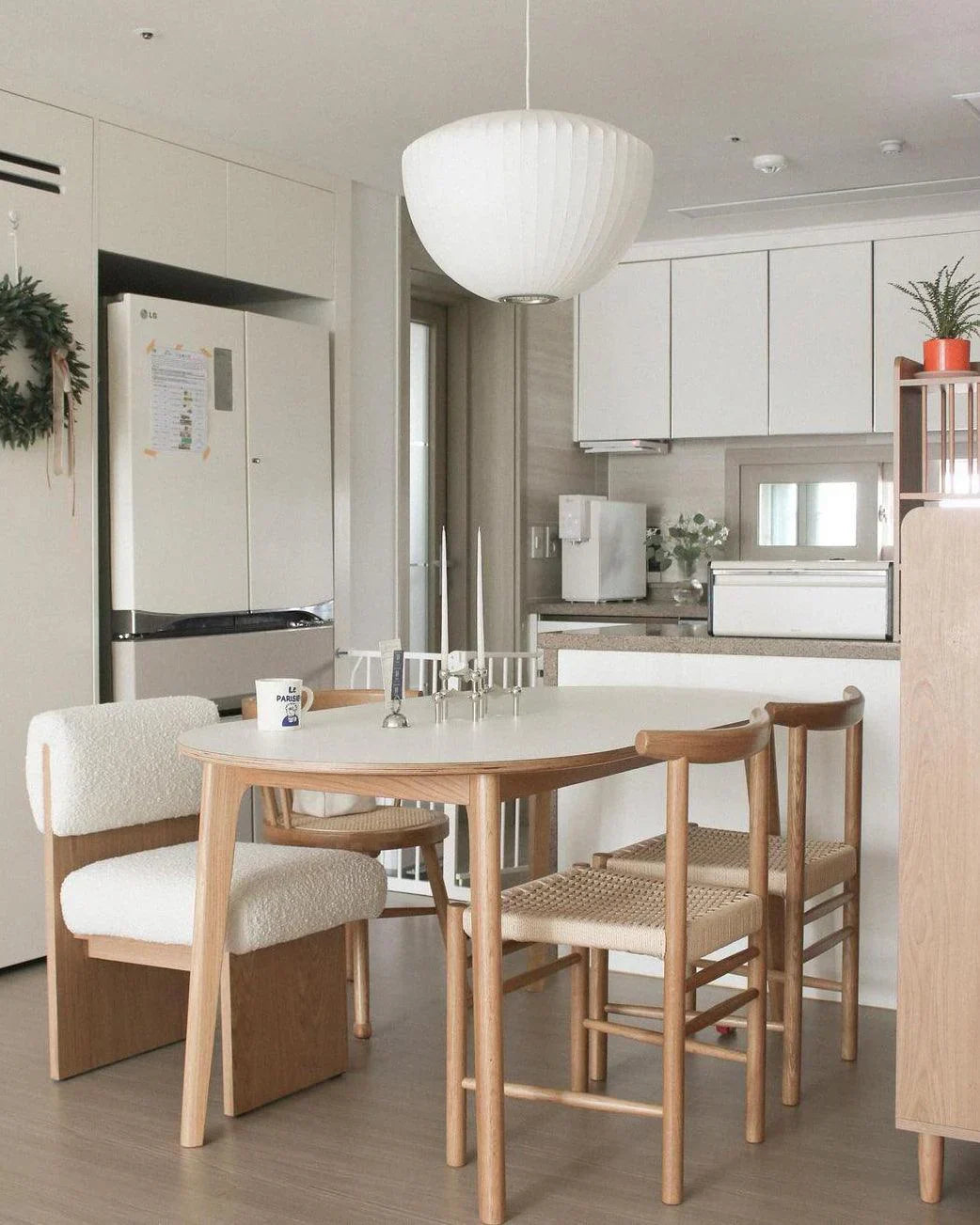 Modern Irregular Bubble Pendant Lamp with Polymer Finish and Steel Structure