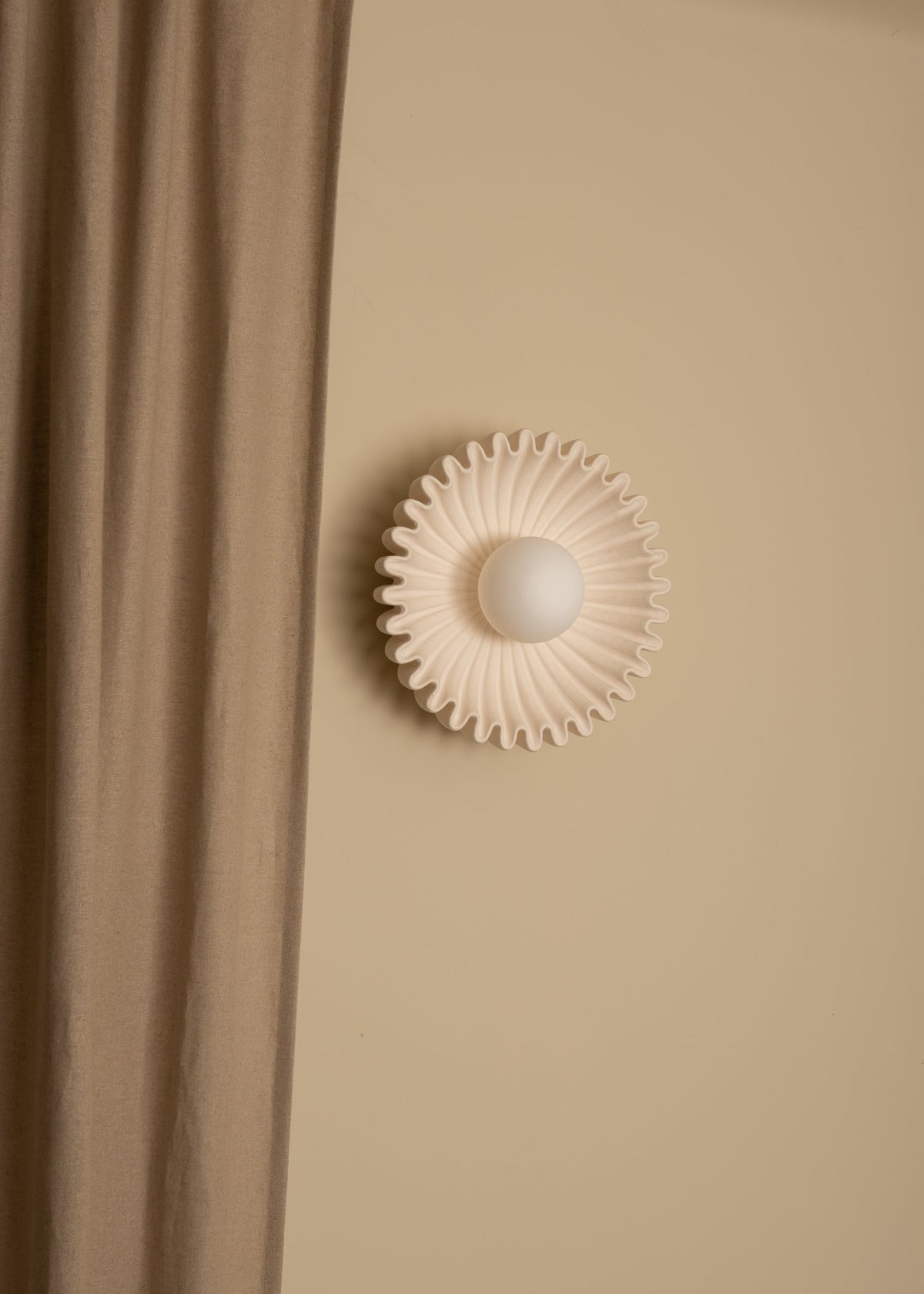 Ostro Marble Wall Lamp