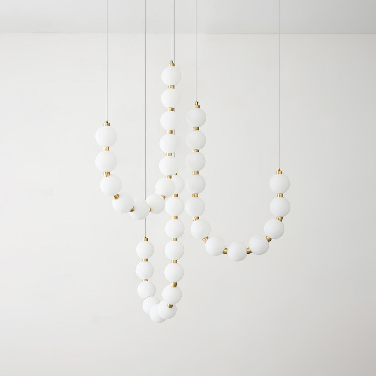 Glass Pearl Necklace Chandelier