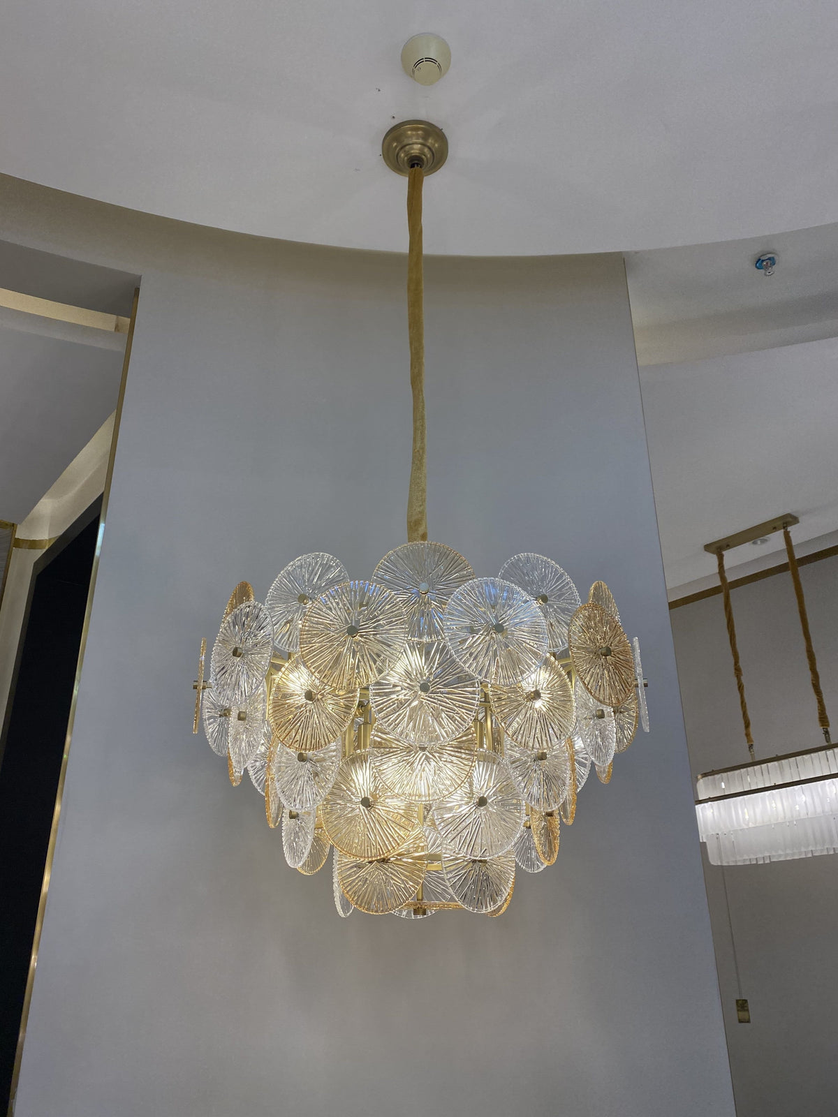 Light Luxury Art Design Creative Round Multi-Tiered Glass Chandelier for Living Room / bedroom