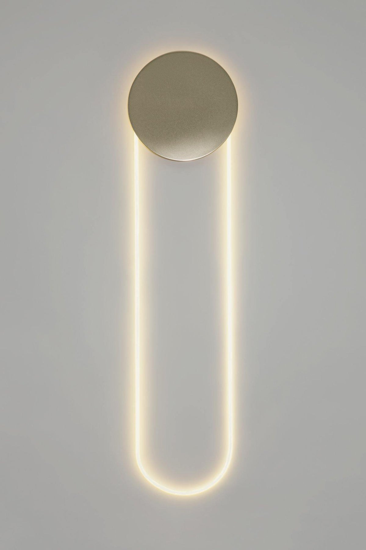 RA Wall Lamp