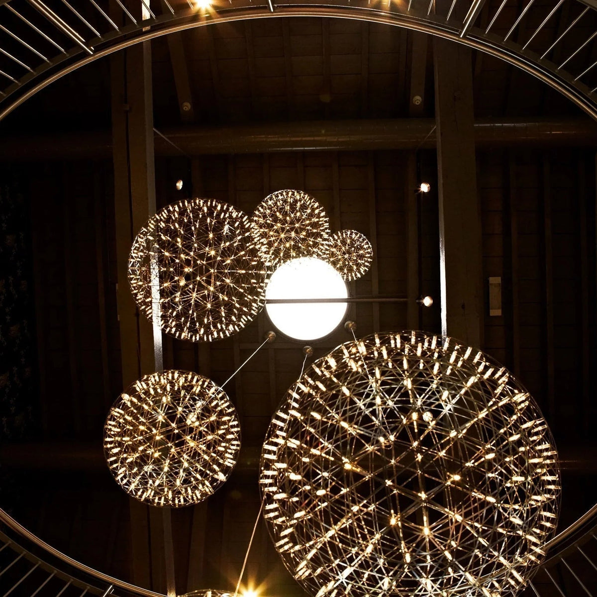 Raimond Pendant Light
